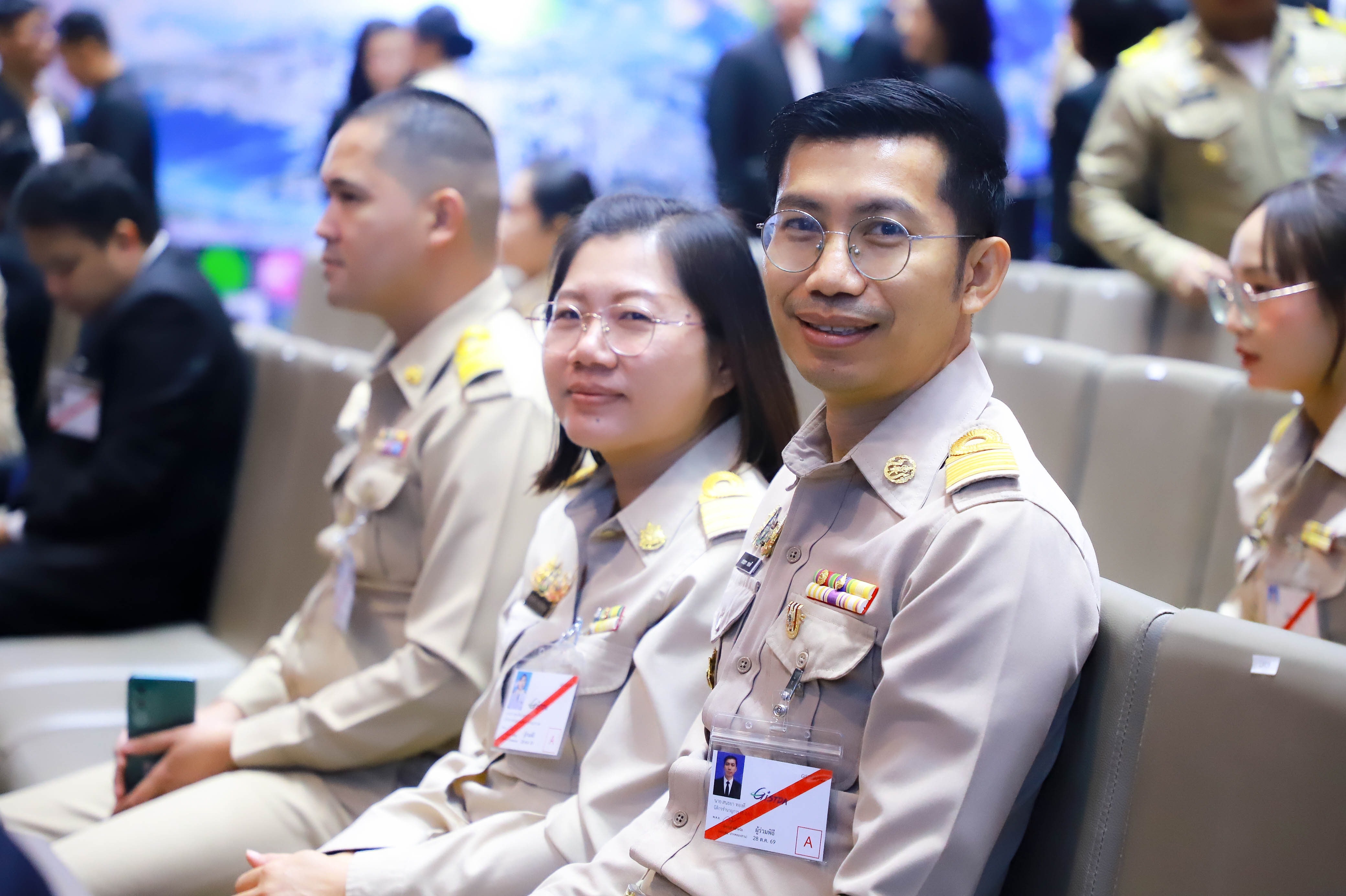 title - รองเลขาธิการ ส.ป.ก. ร่วมเฝ้าทูลละอองพระบาทรับเสด็จฯ และร่วมพิธีเปิดงาน มหกรรมด้านอวกาศแห่งชาติ